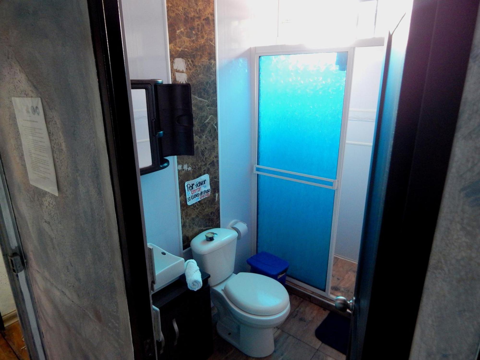 Hostal Liliana Buenaventura Værelse billede